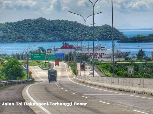 Tol Bakter, Pelabuhan Bakauheni dilihat dari Tol